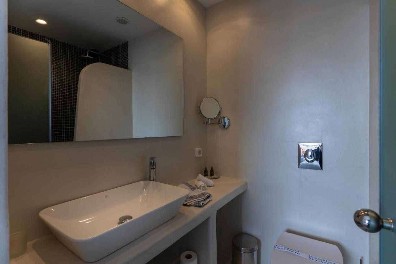 Anamnesis City Spa Fira  Exteriér fotografie