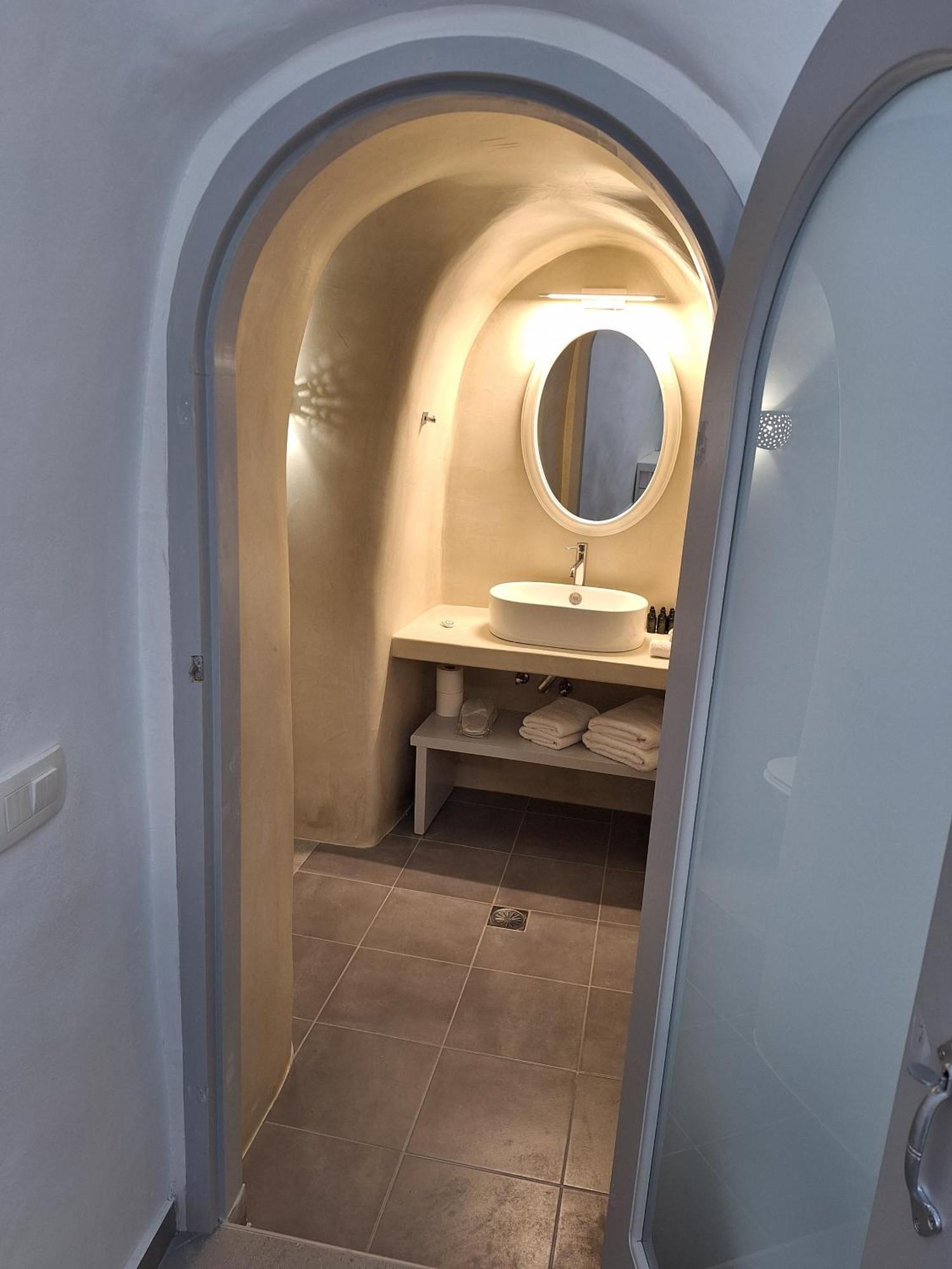 Anamnesis City Spa Fira  Exteriér fotografie